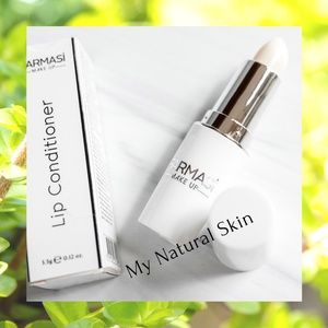 NEW! FARMASI LIPS CONDITIONER with SHEA BUTTER 0.12 oz